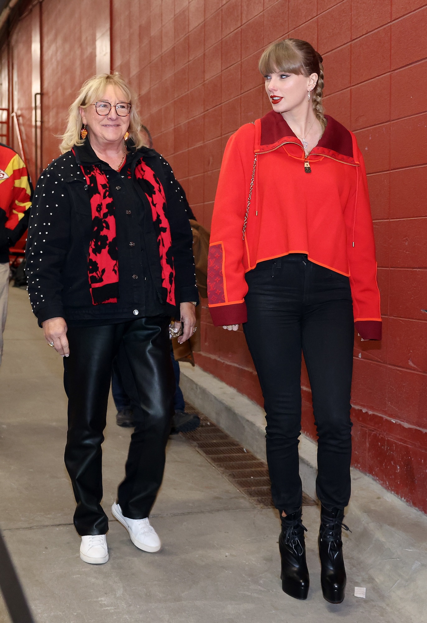 Donna Kelce Lands in New York City Ahead of Taylor Swift and Travis’ Wedding