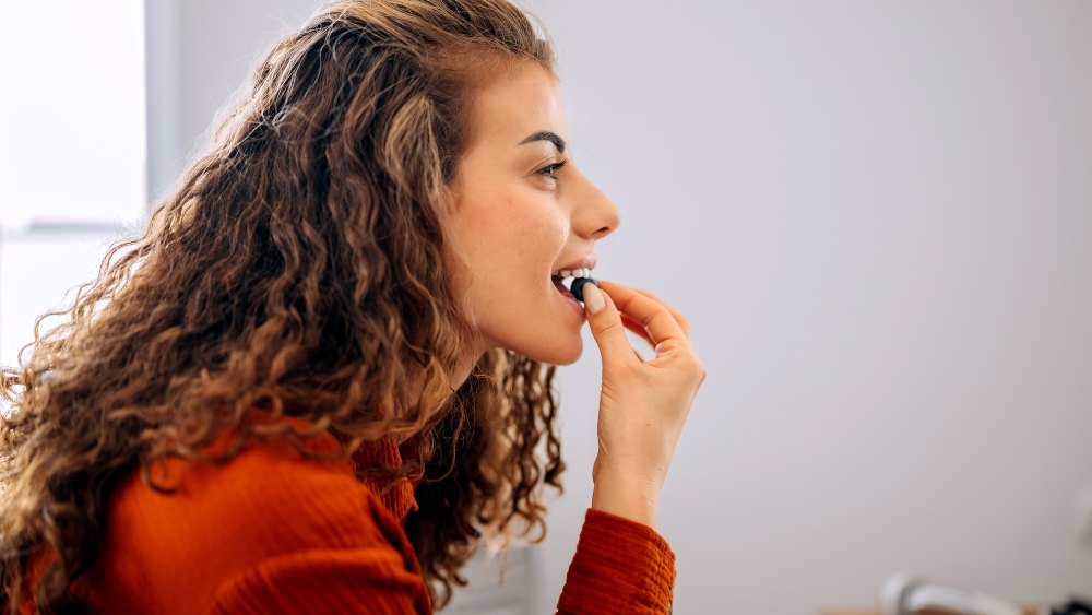 Can't Sleep? These 2-In-1 Gummies Help Your Body Relax and Unwind