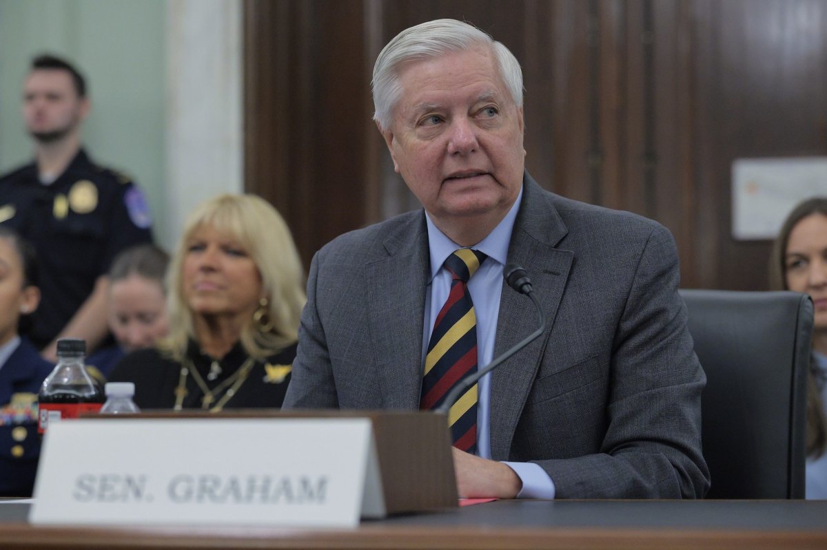 GettyImages-2247490802 lindsey graham dead