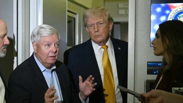 GettyImages-2254126154donaldtrumplindseygrahamdeath.jpg