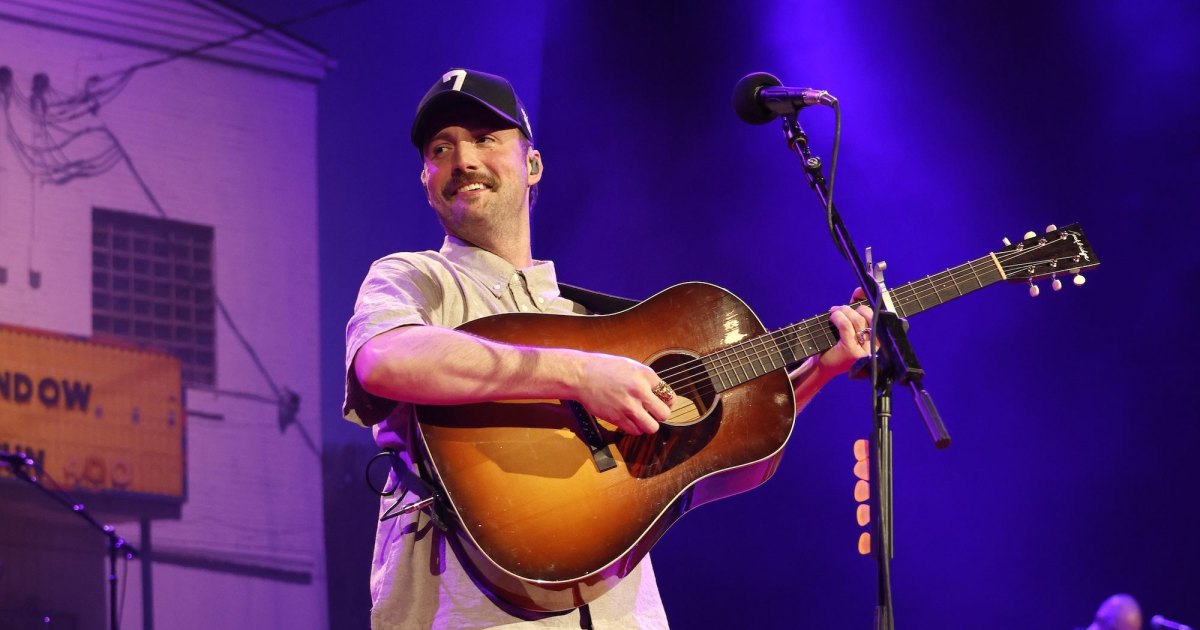 Singer Ruston Kelly Announces He Is 3 Days Sober After Relapse Singer Ruston Kelly Announces He Is 3 Days Sober After Relapse