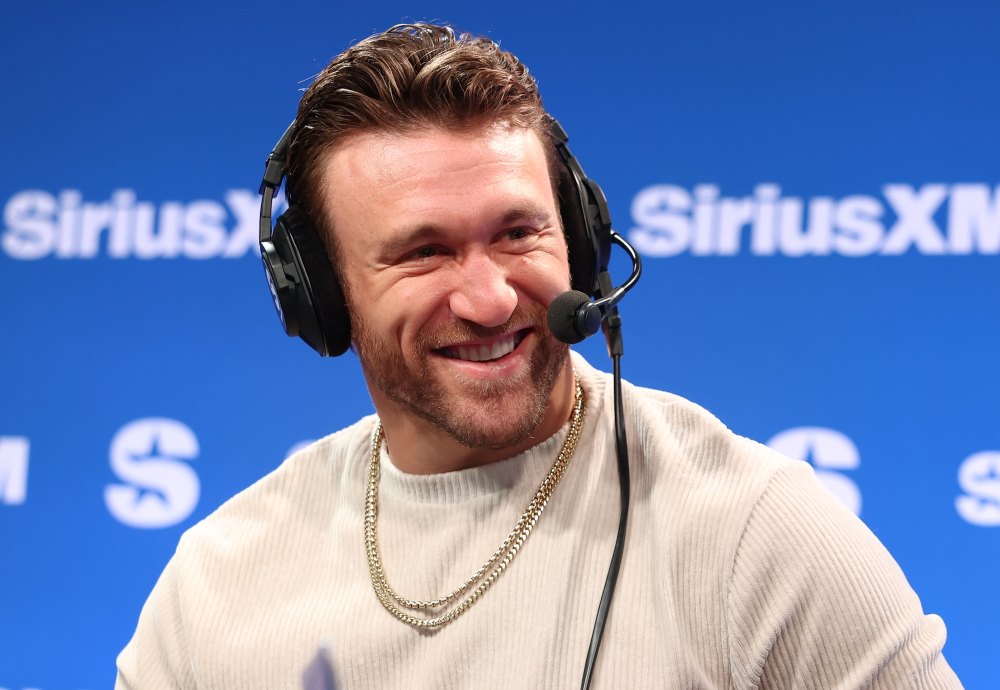 NFL’s Kyle Juszczyk Jokes About NDAs at Travis Kelce and Taylor Swift’s Wedding, Sums It Up in 3 Words