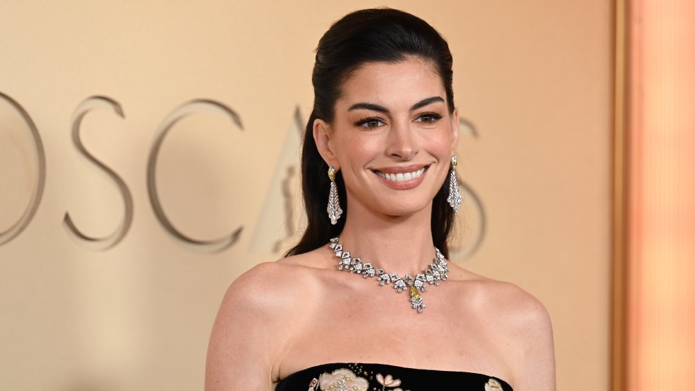 Love Anne Hathaway's Vacation Flip-Flops? Get the $13 Lookalike