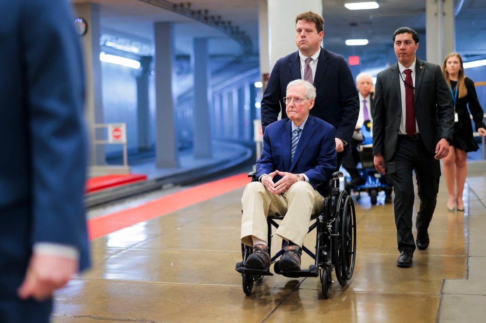 GettyImages-2272632825mitchmcconnellhealthupdate.jpg