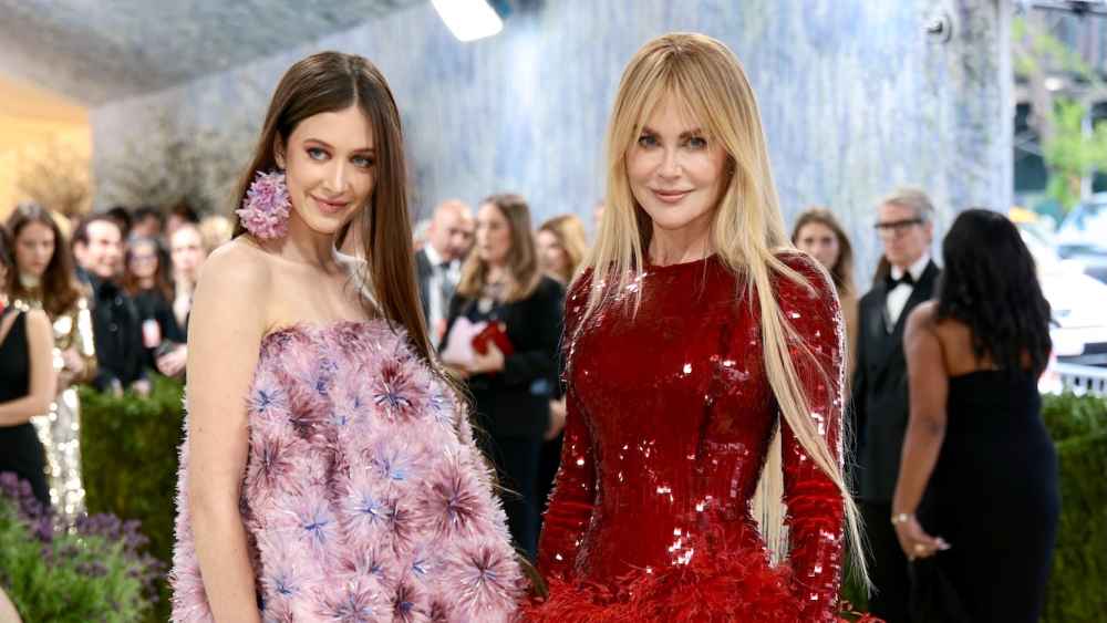 Nicole Kidman’s Daughter Sunday Struts in Dior Show During Paris Fashion Week