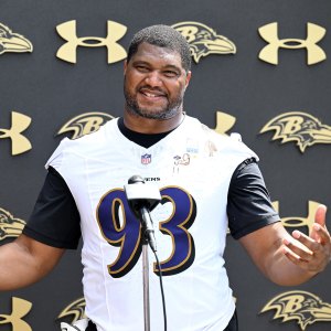 Ravens Calais Campbell Told 911 Brother is Mentally Ill Amid Mothers Murder