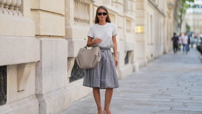 skirt street style
