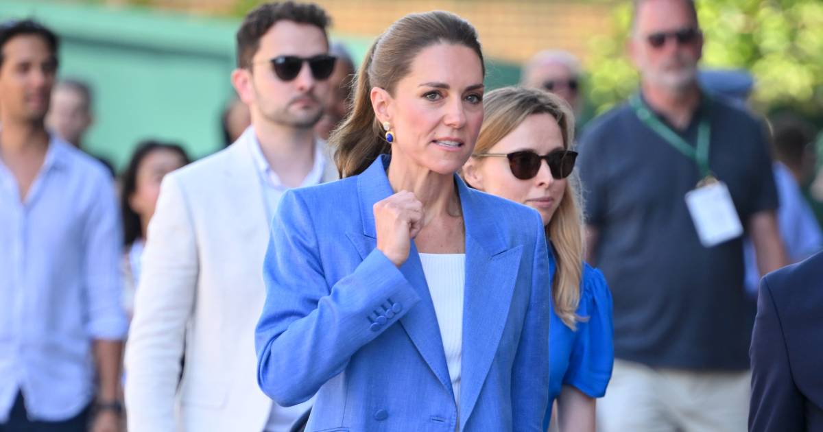 Forget Dresses! Kate Middleton Has Us Convinced That Colorful Suit Sets Look Just as Elegant Forget Dresses! Kate Middleton Has Us Convinced That Colorful Suit Sets Look Just as Elegant