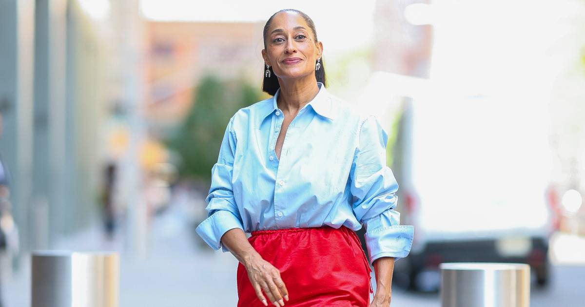 Tracee Ellis Ross Just Gave the Raffia Bag a Sophisticated, City-Girl Twist — And You Can Too Tracee Ellis Ross Just Gave the Raffia Bag a Sophisticated, City-Girl Twist — And You Can Too