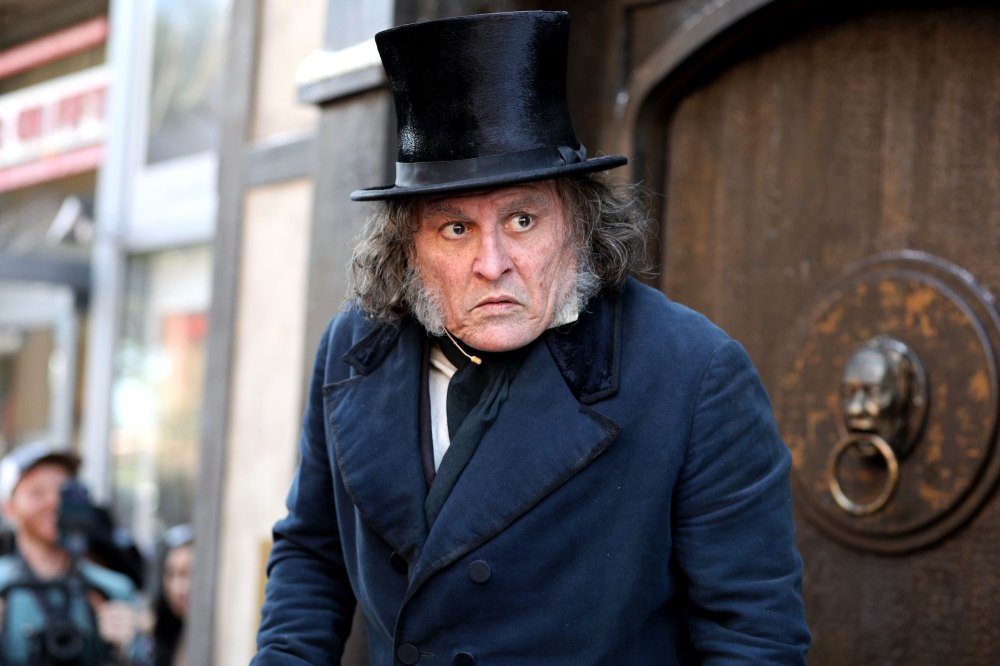GettyImages-2287403377 Johnny Depp Looks Unrecognizable as Ebenezer Scrooge During Surprise SDCC Appearance