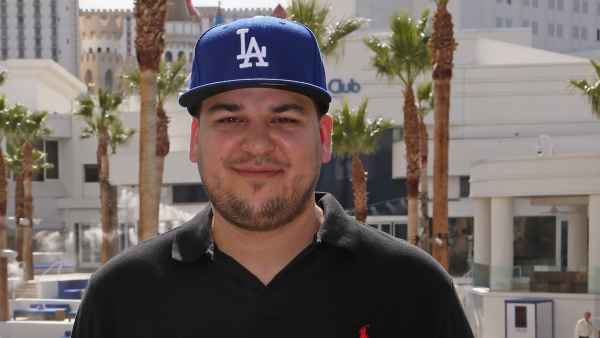 Rob Kardashian Makes Rare Appearance in Photos With Family, Daughter Dream