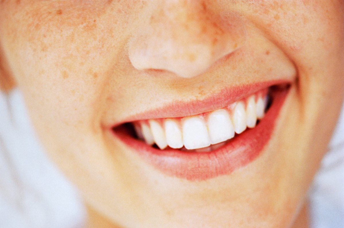 GettyImages-595649-002-ARUs-Electric-Toothbrush-Is-the-Evidence-Backed-Upgrade-Your-Beauty-Routine-Has-Been-Missing
