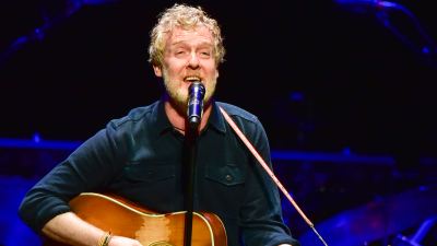 Glen-Hansard-Deaths-Update-GettyImages-1064908704