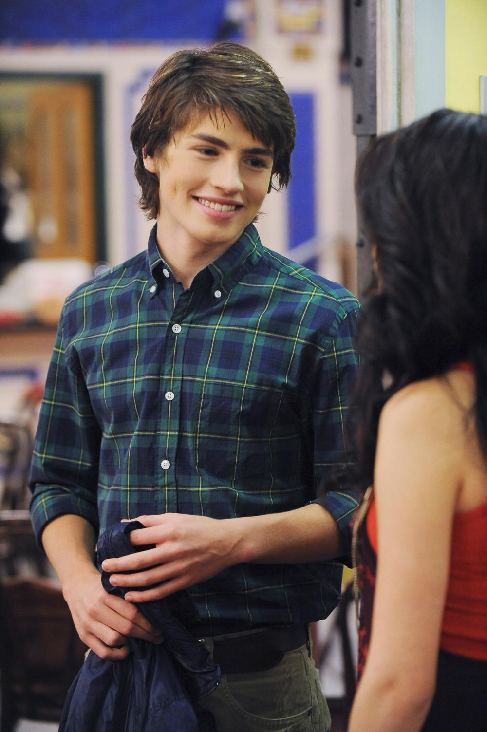 Gregg Sulkin as Mason in Wizards of Waverly Place