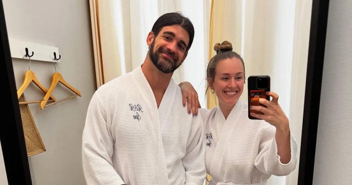 Jen Hamilton Vows Not to Change Last Name Amid Split With Ex Jen Hamilton Vows Not to Change Last Name Amid Split With Ex