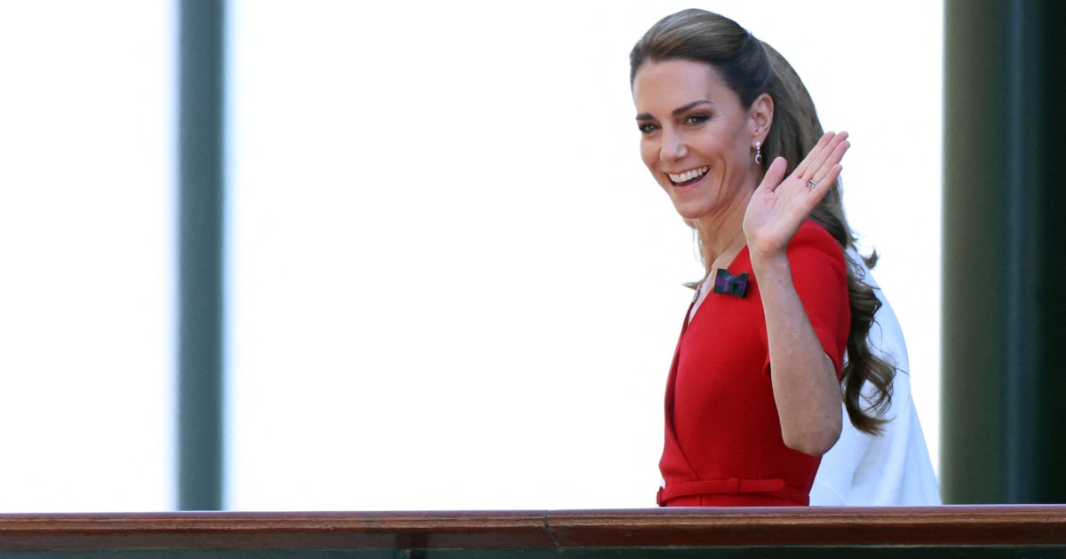 Kate Middleton Pops in Red for 2nd Wimbledon Appearance After Sharing Candid Cancer Message