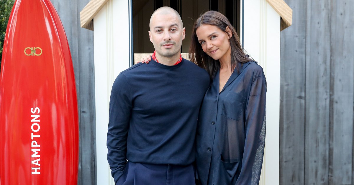 Katie Holmes Teases She and Artist Jason Bard Yarmosky Have āSimilar Tasteā After Public Debut