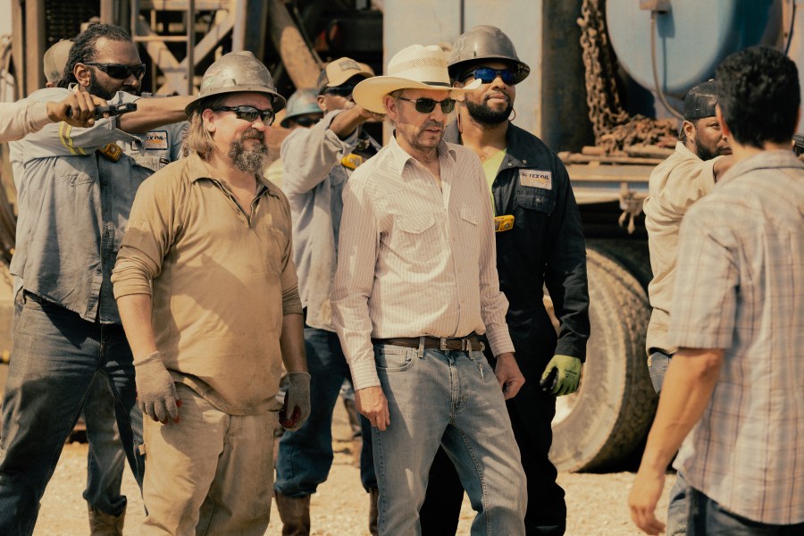 Landman Star Reveals Major Season 3 Filming Delay After Surprise Change Landman Star Reveals Major Season 3 Filming Delay After Surprise Change