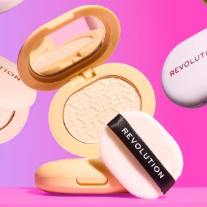 LE_Revolution_Beauty_Hero_Image_Powder_Pops_2000x1130_202607
