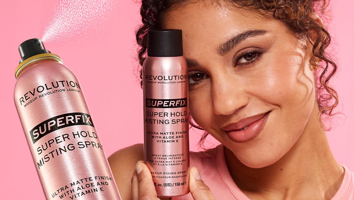 LE_Revolution_Beauty_Hero_Image_Superfix_Setting_Mist_2000x1130_202607