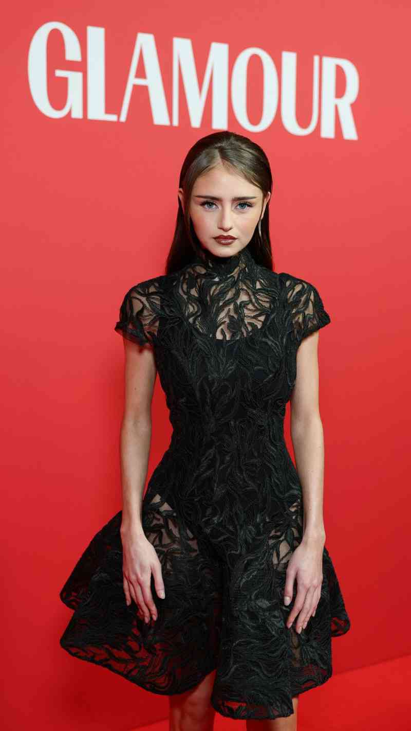 leni klum prom dress Heidi Klum's daughter Leni, 18, goes to prom in little black dress worn by her mother years earlier