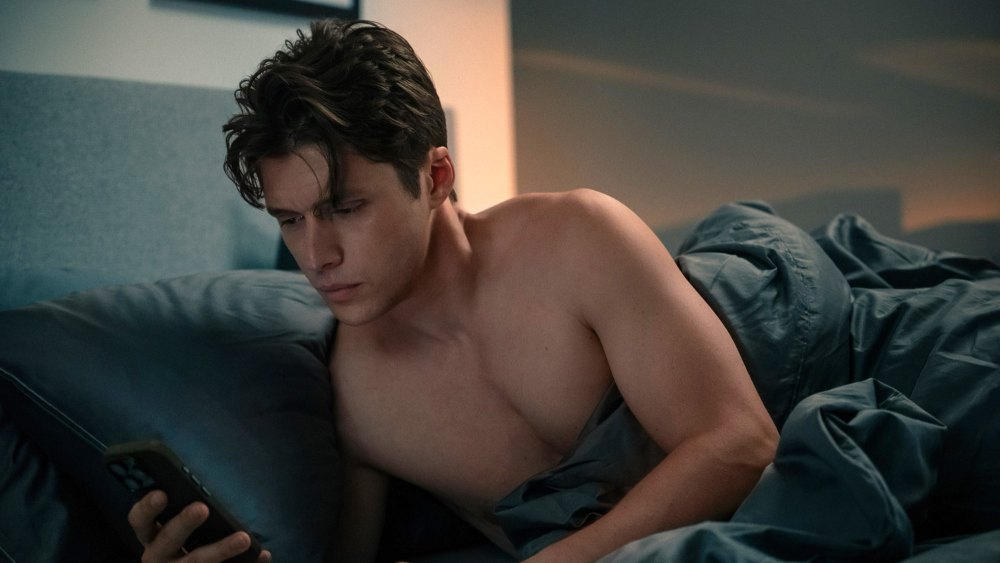 Nick Robinson Is Us' Guy We Googled Shirtless This Week