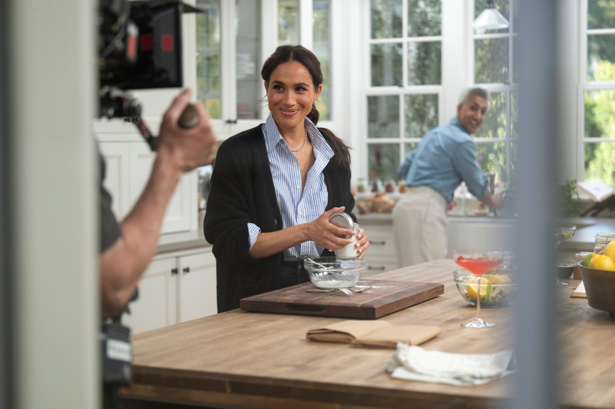 Meghan-Markle-WLM_S2_241115_Unit_07261R