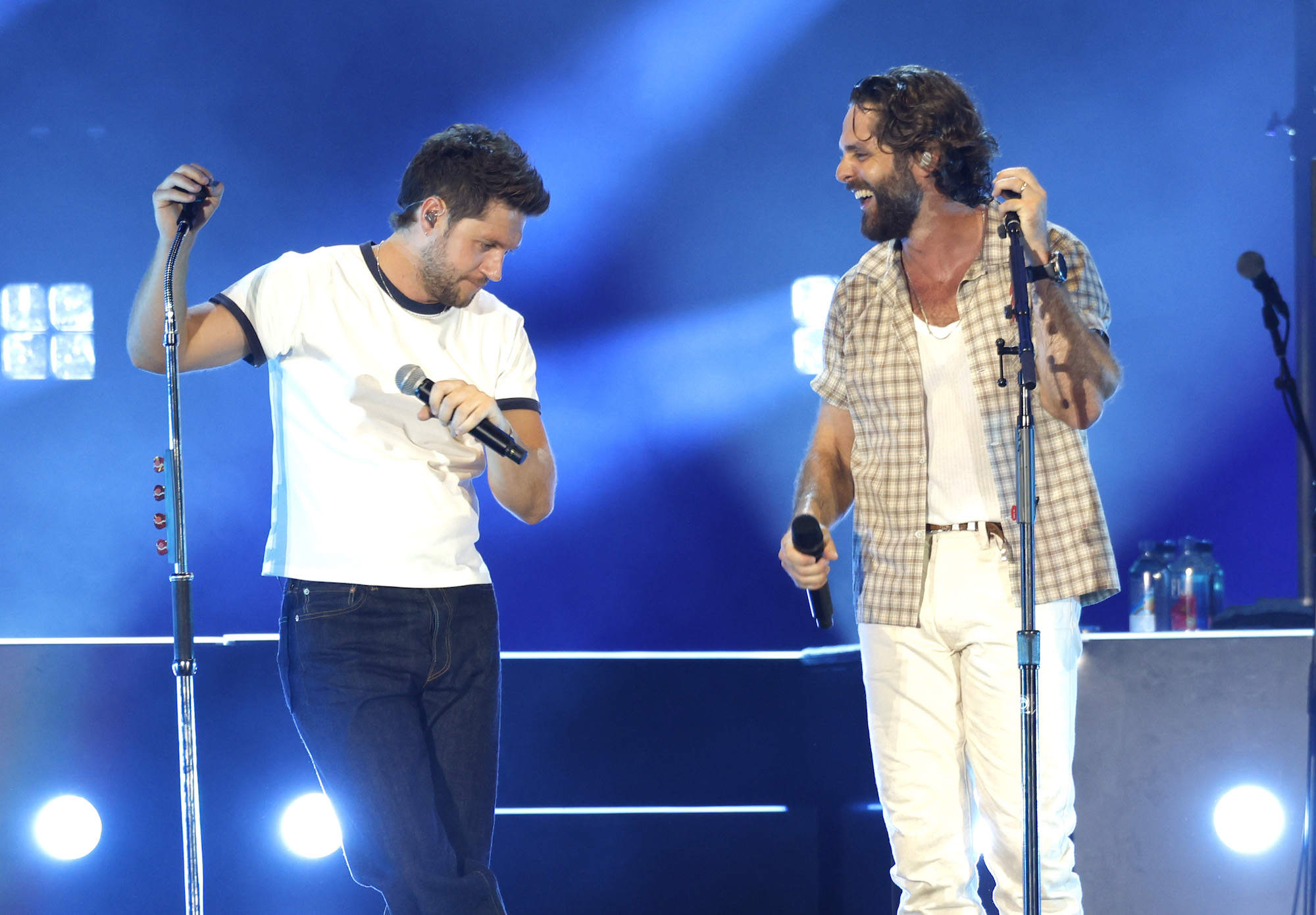 Thomas Rhett and Niall Horan Postpone Concert for ‘Severe’ Weather: ‘Forced Into a Corner’ 