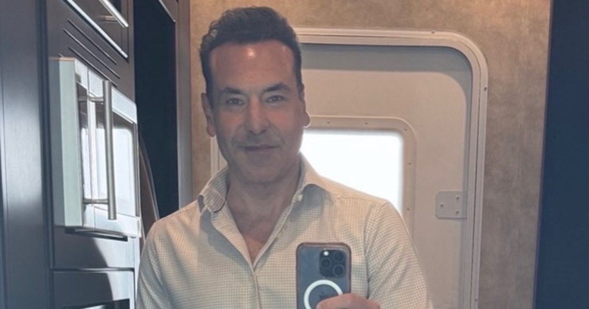 Suits’ Rick Hoffman Reveals ‘Intense’ Secrets to Weight Loss Suits’ Rick Hoffman Reveals ‘Intense’ Secrets to Weight Loss
