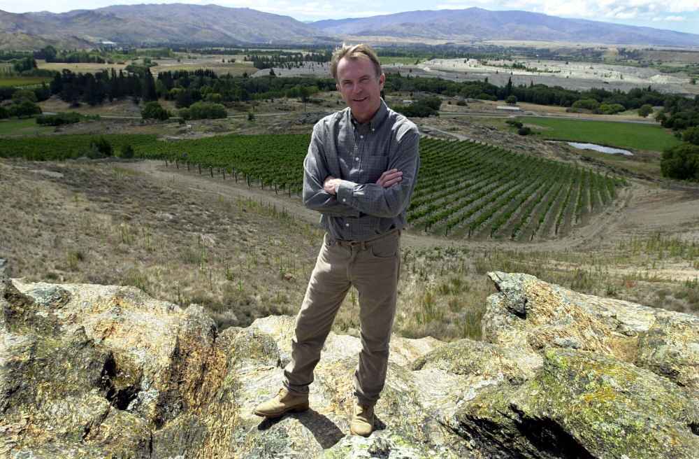 Sam Neill Former Costar Rima Te Wiata Says He Had Pneumonia Prior to His Death at 78 Inline
