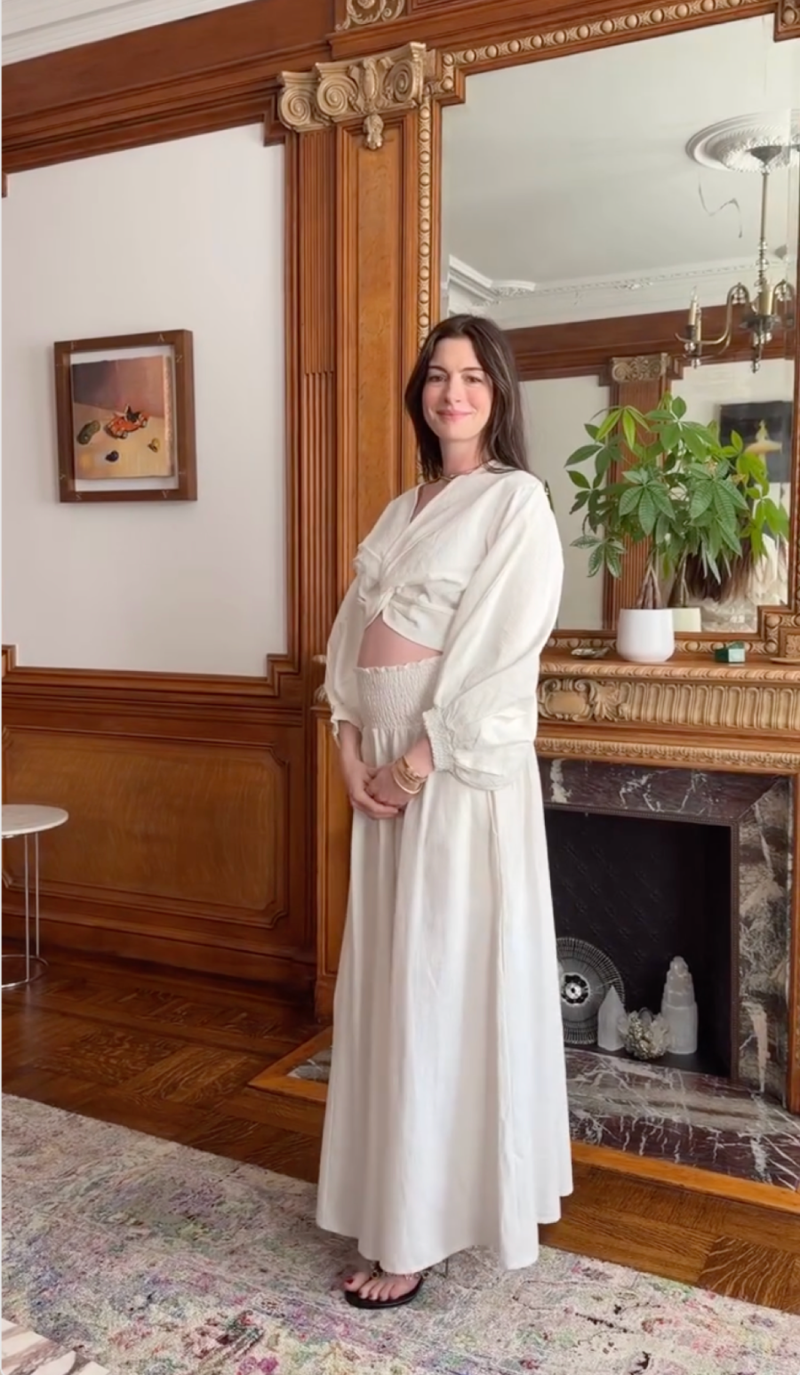See Anne Hathaway Baby Bump Ahead of 3rd Child June 2026