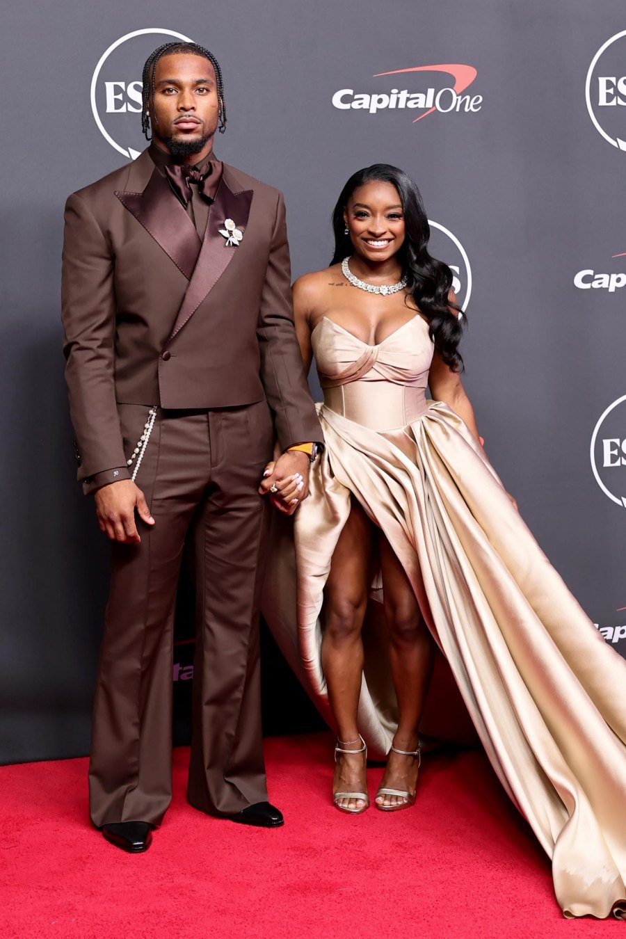 Simone Biles Jonathan Owens Red Carpet 2026 ESPYS