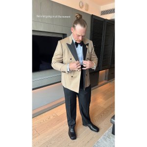 Travis Kelces Friend Beau Allen Shows Off Tux Before Taylor Swift Wedding Travis Kelces Friend Beau Allen Shows Off Tux Before Taylor Swift Wedding