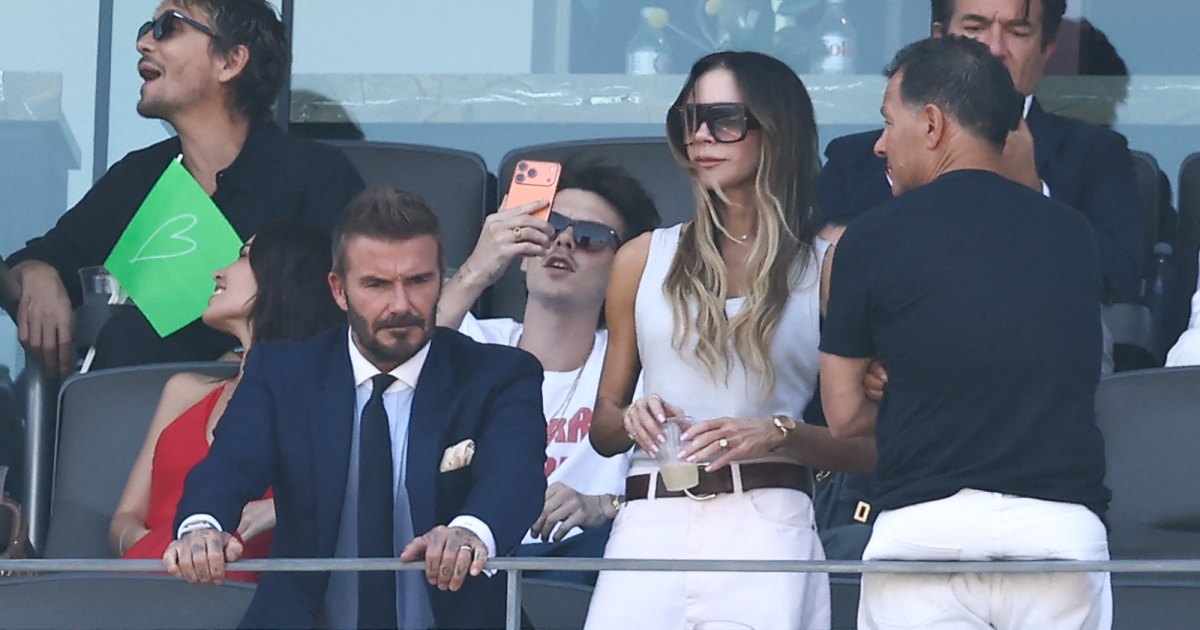 Victoria Beckham’s Game Day Outfits to Cheer on Husband David Beckham Are Unmatched Victoria Beckham’s Game Day Outfits to Cheer on Husband David Beckham Are Unmatched