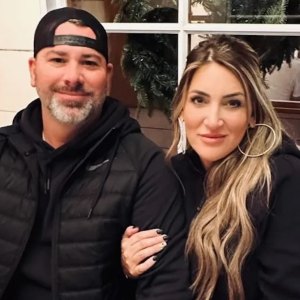 Who Is Sara Gilson What to Know About Influencer Mom Killed by Husband After Pedophile Claims Shawn Duffy 1