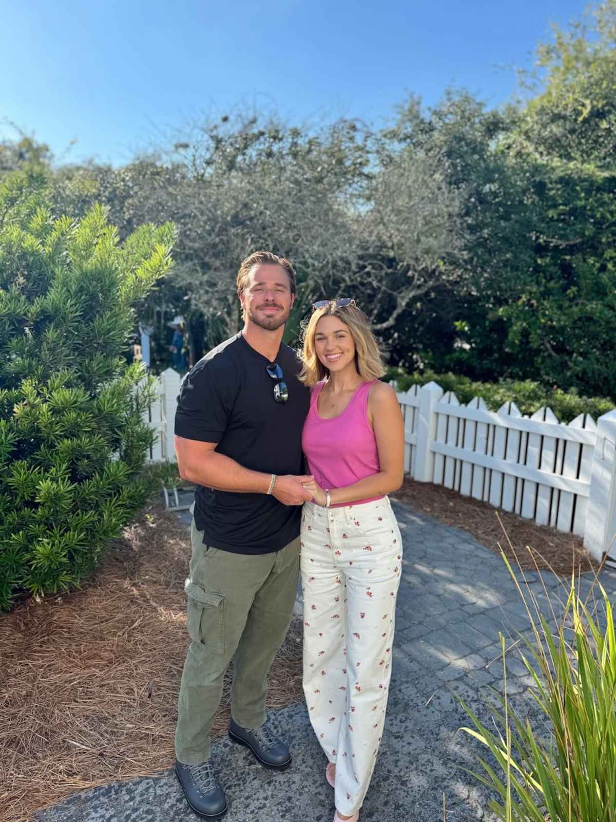 christian-huff-and-sadie-robertson_724239091_18599074309037032_3391725416110782288_n