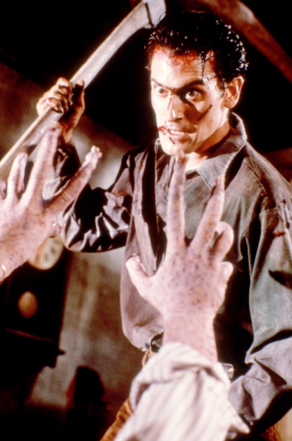 Bruce Campbell in Evil Dead II
