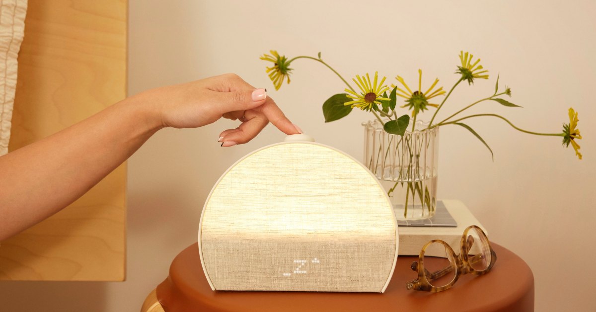 Fall Asleep Faster, Wake up Rested With This Sunrise Alarm Clock Fall Asleep Faster, Wake up Rested With This Sunrise Alarm Clock