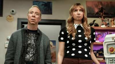 Kevin Sussman, Lauren Lapkus in Stuart saves the Universe