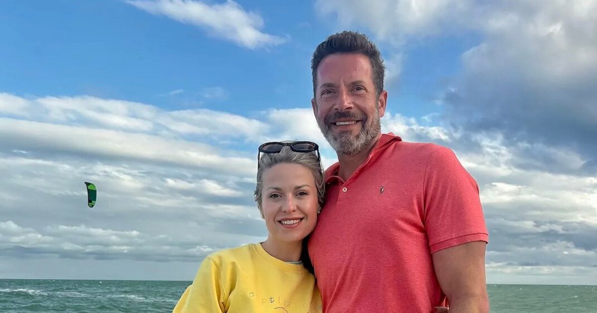 Amanda Karolkiewicz afirmou que seu marido estava tendo um caso antes do assassinato-suicídio Amanda Karolkiewicz afirmou que seu marido estava tendo um caso antes do assassinato-suicídio