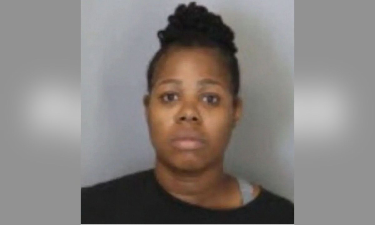 Mom Charged With Murder After Allegedly Killing a Man She Found Hiding Under Her Daughter’s Bed