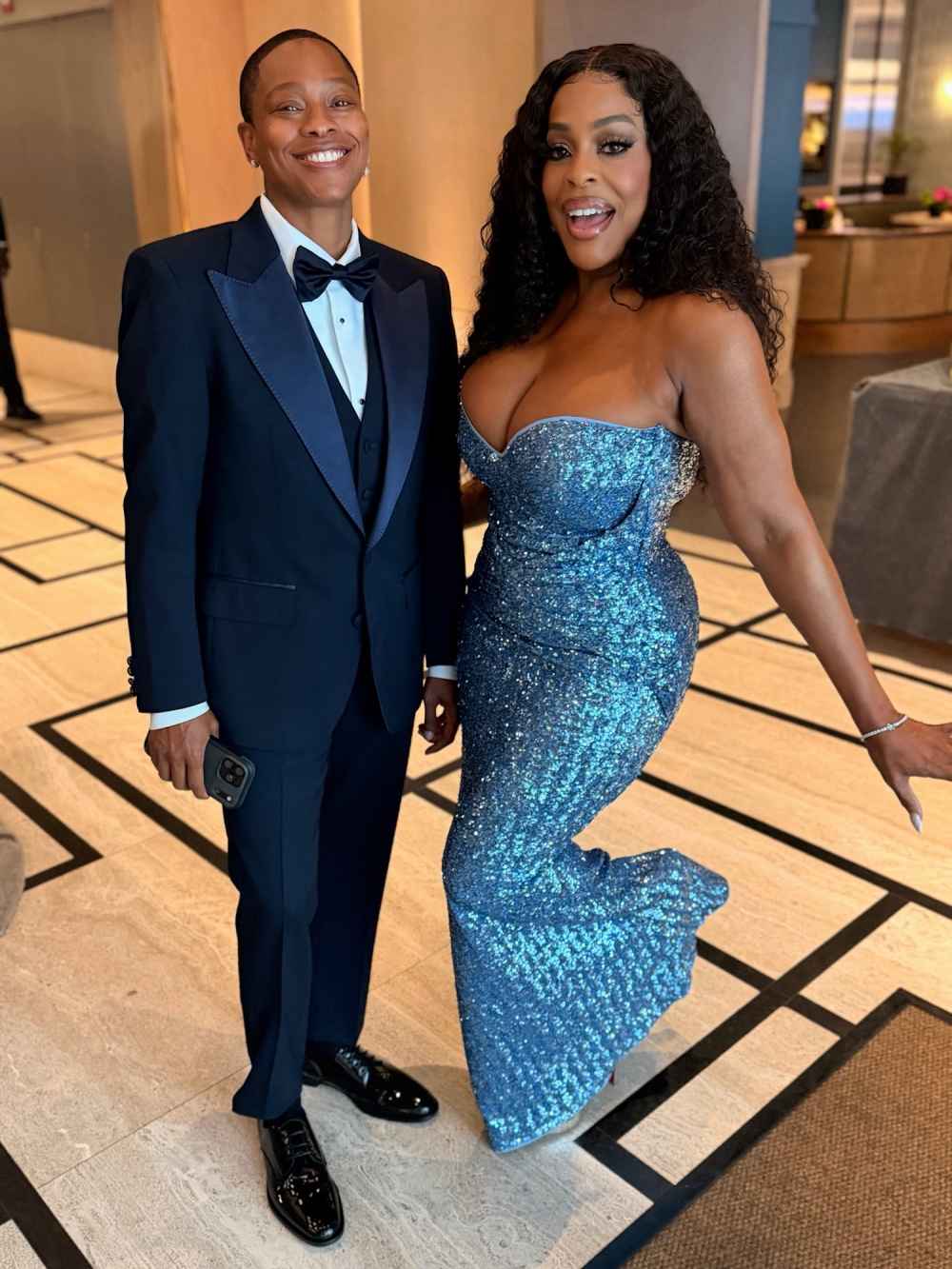 niecynash1_1783188906_3933995973069873049_26630970