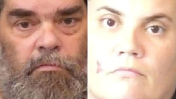 Parents Arrested After They Allegedly Left 6 Children in Hot Car Parked Outside of Restaurant