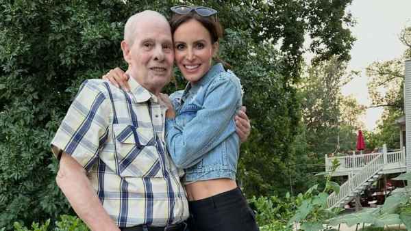 samanthabusch_3942550176698539518.jpg samantha busch and grandfather