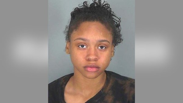 Woman Killed Her Boyfriend in Front of Her Child, 3, After the Victim Made Her Move Out