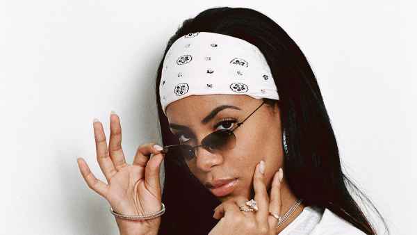 AALIYAH 2636 Us Weekly