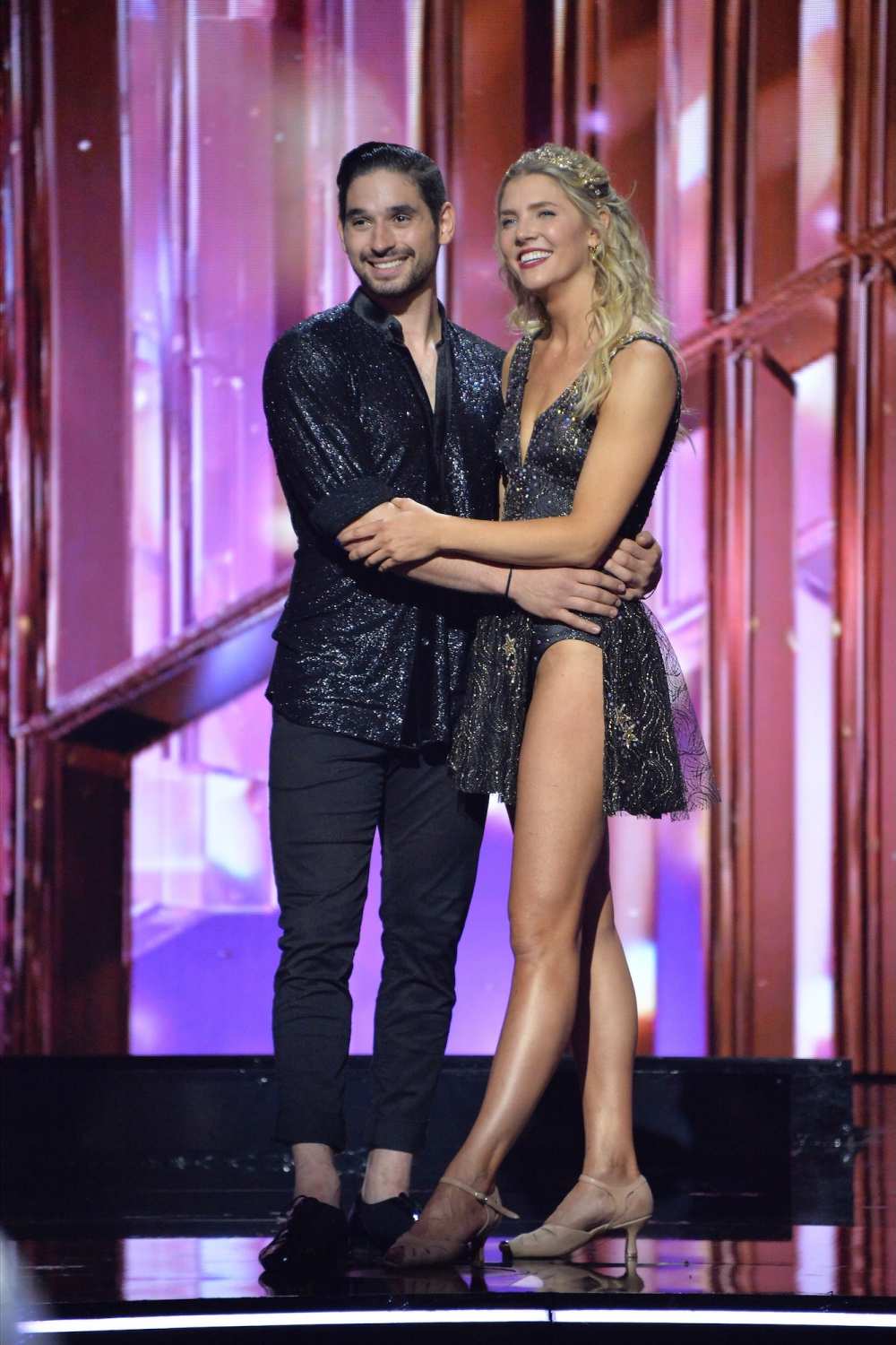 Amanda Kloots Reveals Upcoming 'DWTS' Contestants Reach Out to Her 'Every Year'