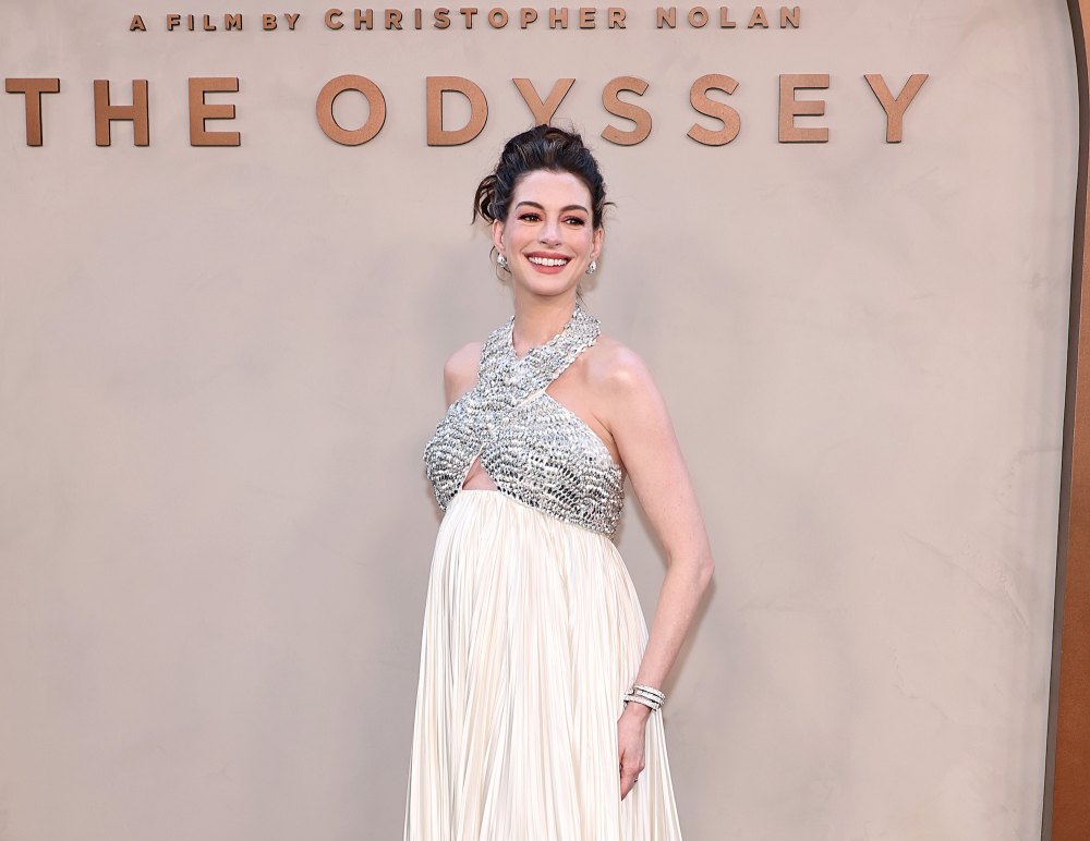 Anne-Hathaway-GettyImages-2286150861