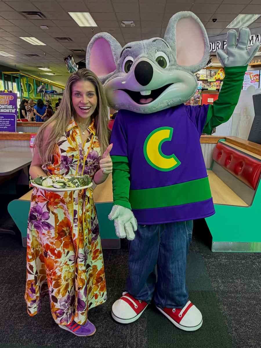 Danielle Fishel They Love Chuck E Cheese Just Like Us