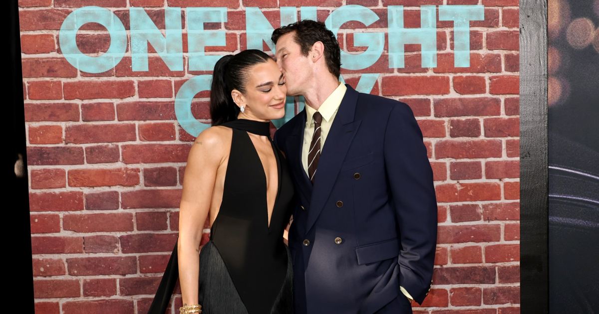 Dua Lipa and Callum Turner Pack on PDA During 1st Red Carpet Appearance Since Wedding Dua Lipa and Callum Turner Pack on PDA During 1st Red Carpet Appearance Since Wedding